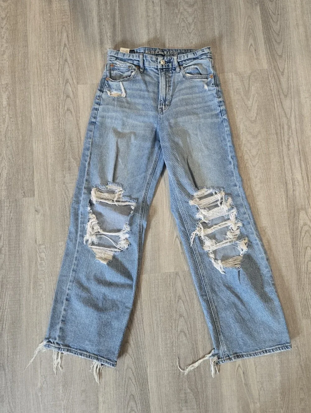 American eagle, curvy super High rise Baggy straight, size 2 short